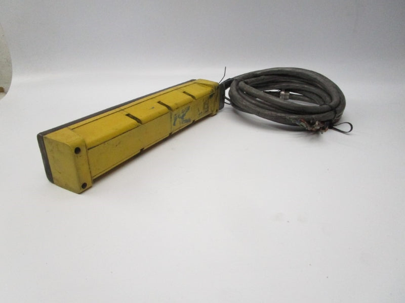 WOODHEAD 4028 250VAC 20A UNMP