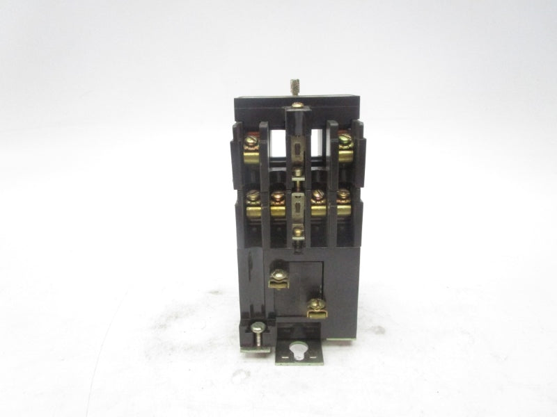 GENERAL ELECTRIC CR120B033 SER. A 600VAC UNMP