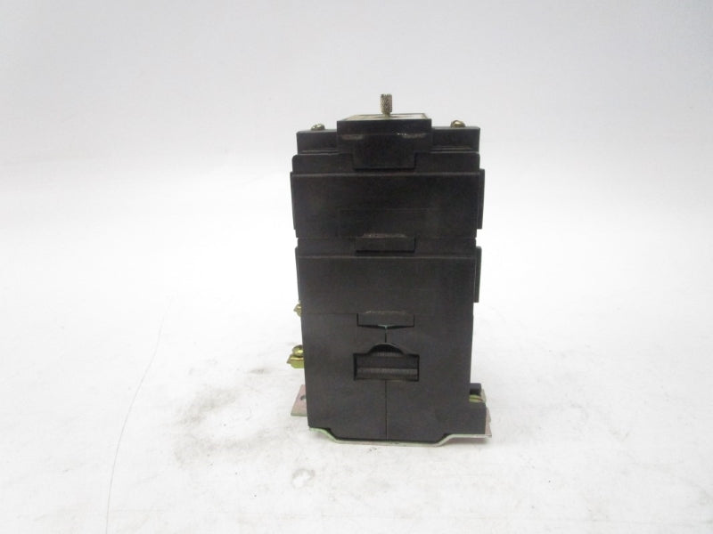 GENERAL ELECTRIC CR120B033 SER. A 600VAC UNMP