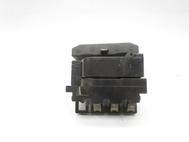 GENERAL ELECTRIC CR209B200BAA 120V 18A UNMP