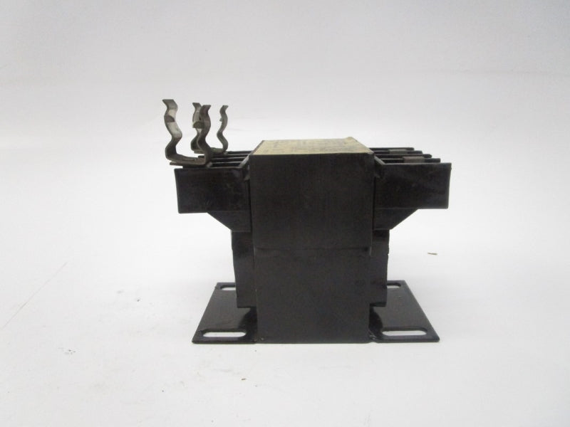 HAMMOND MANUFACTURING 143838 480V 0.5A UNMP