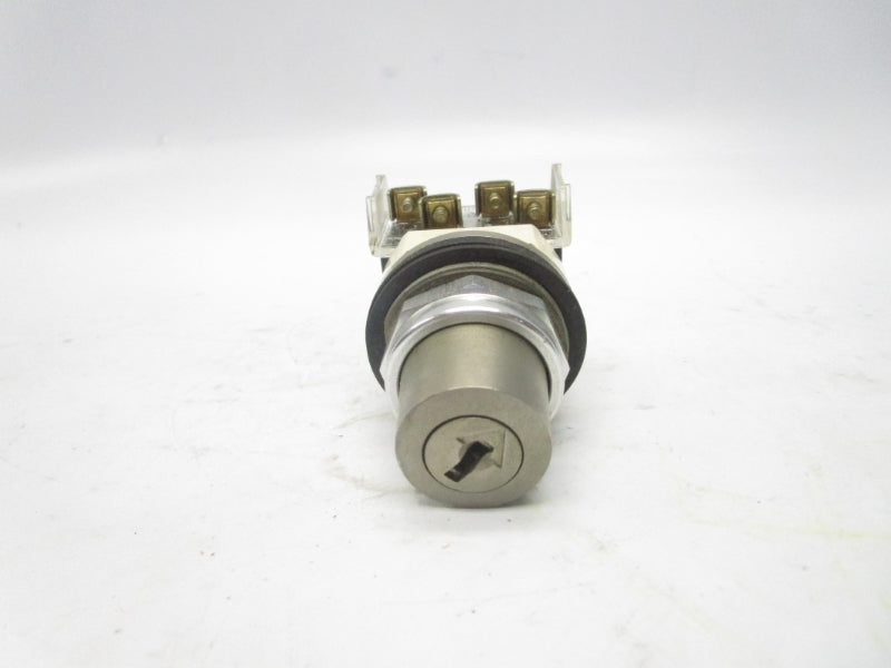 ALLEN BRADLEY 800T-H48B SER.T (NO KEY) UNMP