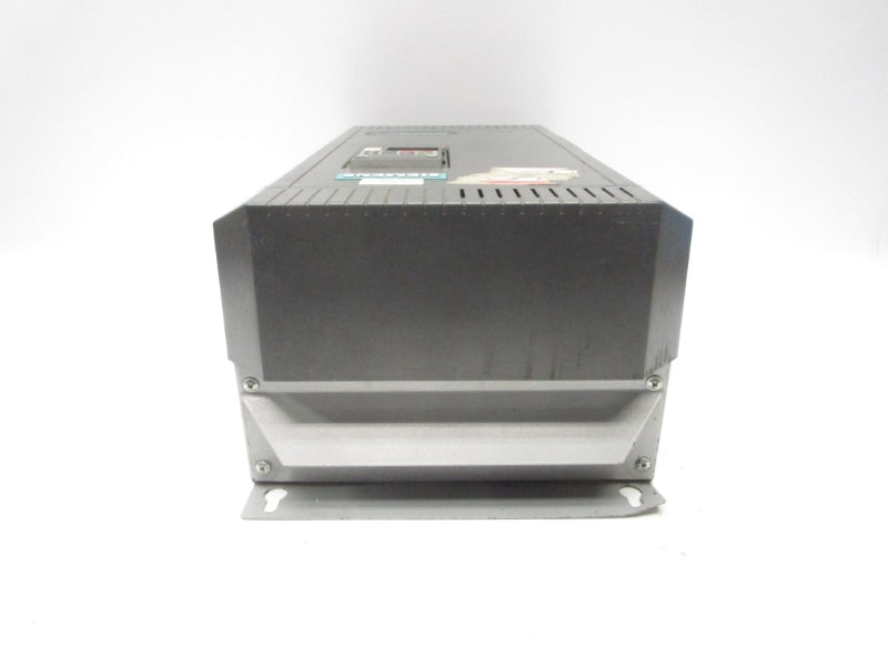 SIEMENS 6SE3213-8FG40 525-575V 7.0A UNMP