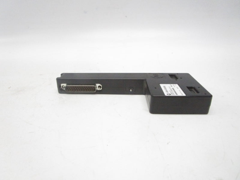ALLEN BRADLEY 2090-K6CK-D44S0 127999 SER. A UNMP