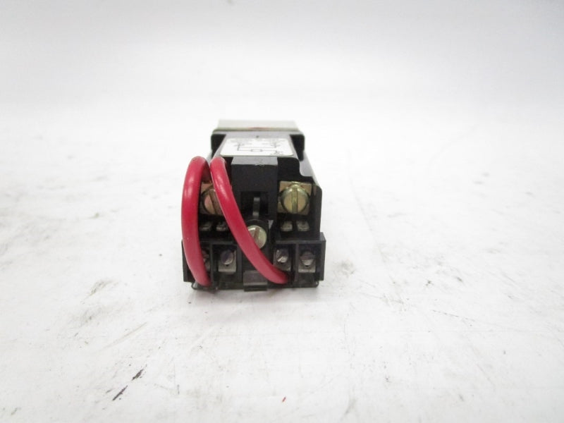 ALLEN BRADLEY 800MS-PT16S SER. D 110-120V (BK/YL) NSMP