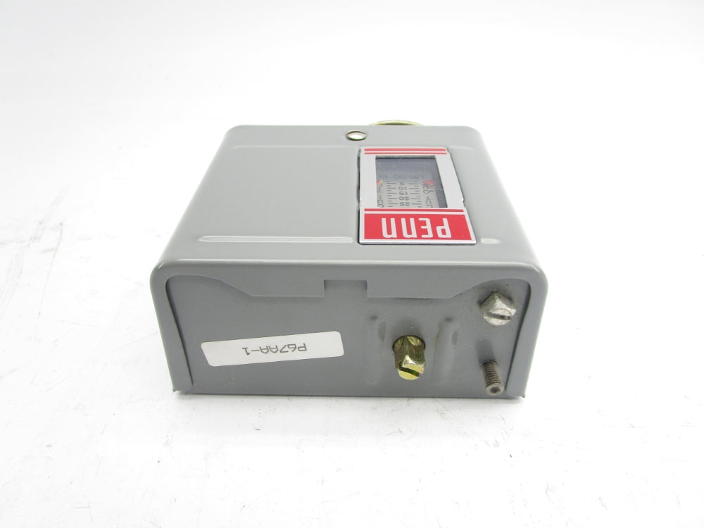 JOHNSON CONTROLS P67AA-1C 3-30 PSIG NSMP