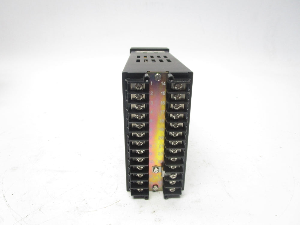 HONEYWELL PC6303-U-0A0-55-F-0E UDC6300 UNMP