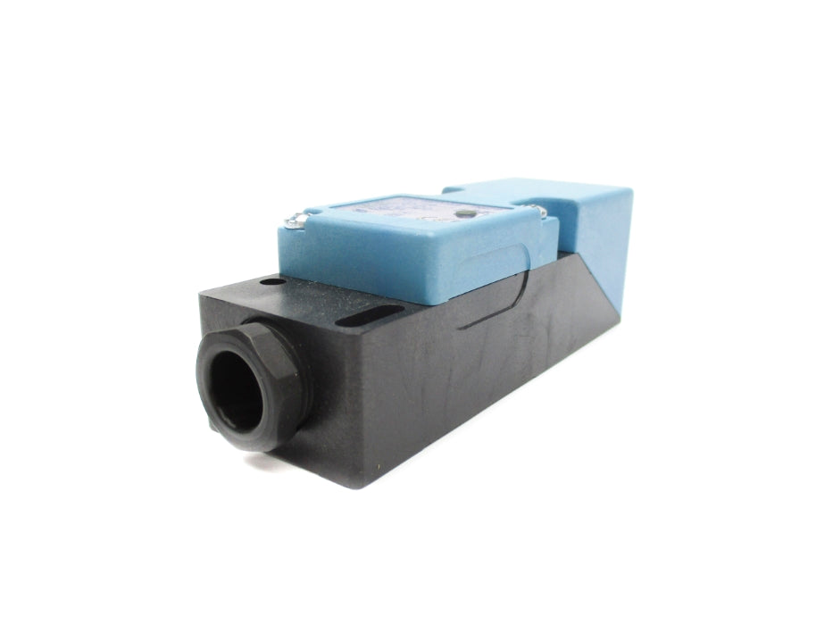SICK IQ40-15BPP-KK0 7900219 10-36VDC NSNP