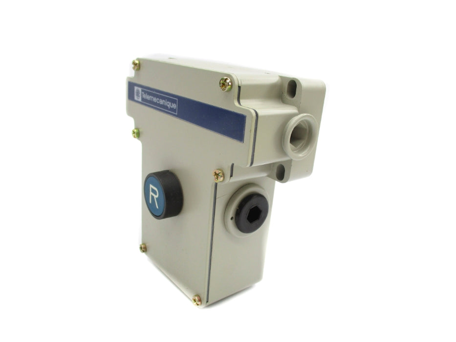 TELEMECANIQUE XY2CE2A150H7 NSNP
