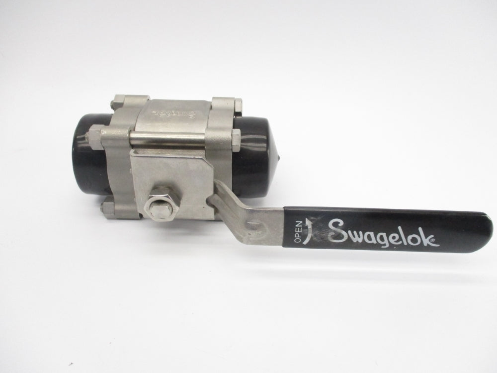 SWAGELOK SS-68TSC32 300PSIG NSNP