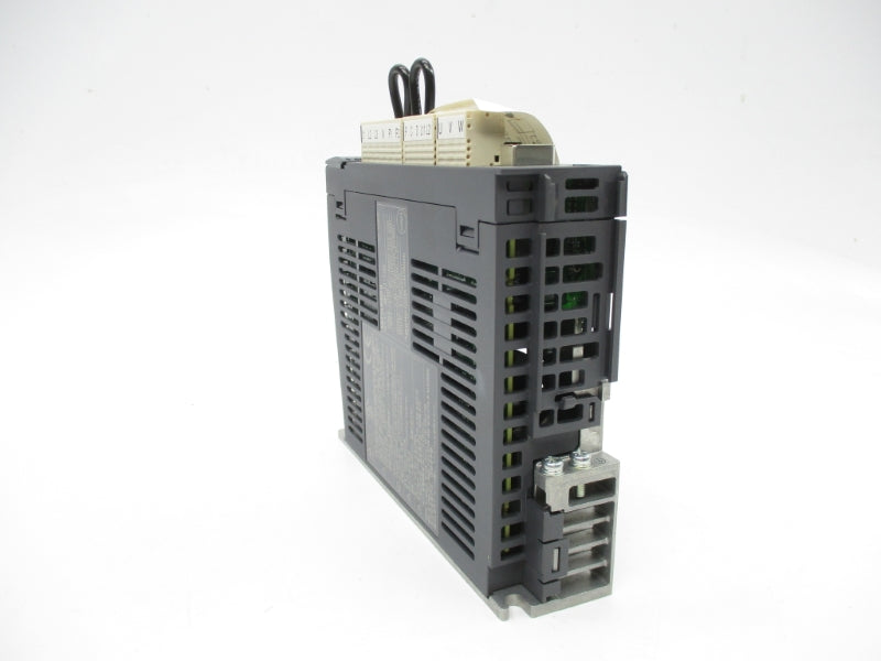 MITSUBISHI MR-J3-10B 230V 0.9A NSNP