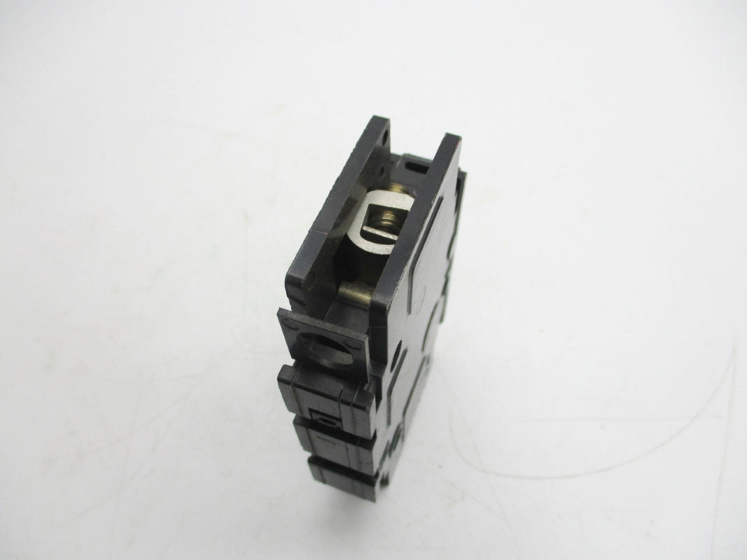 SQUARE D QOU110 120/240VAC 10A UNMP