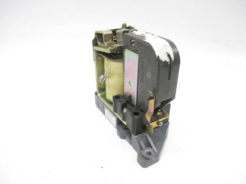 CUTLER HAMMER ME210G 100VDC NSNP
