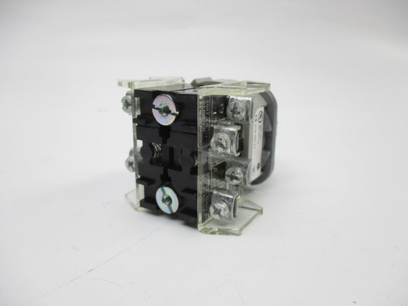 ALLEN BRADLEY 800T-J17B SER. T (AS PICTURED) NSNP