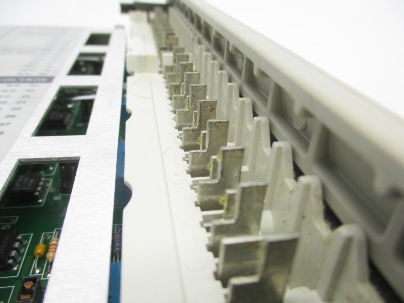 SCHNEIDER AUTOMATION AS-B872-200 UNMP