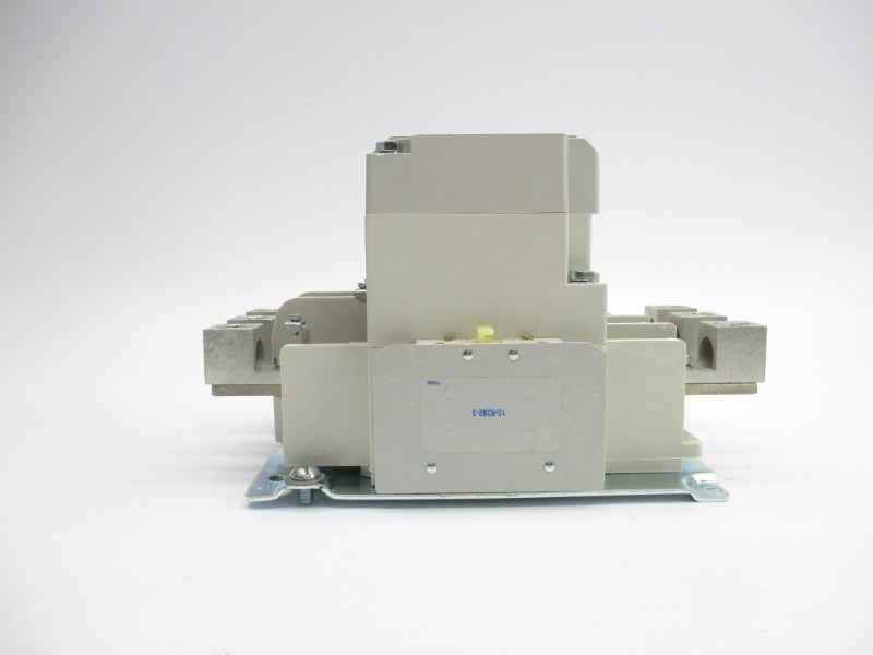 CUTLER HAMMER C25KNE3200 SER. A1 110/120V 200A NSNP