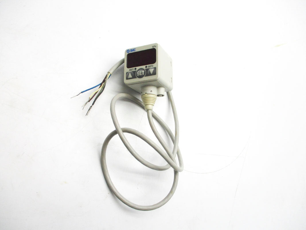 SMC ZSE40F-01-22 12-24VDC NSNP