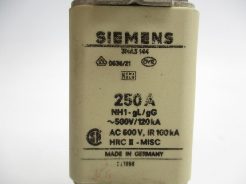 SEIMENS 3NA3144 600VAC 250A NSNP