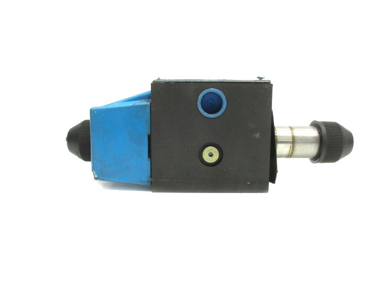 VICKERS DG4S4012NB60 879137 110/120V (AS PICTURED) UNMP