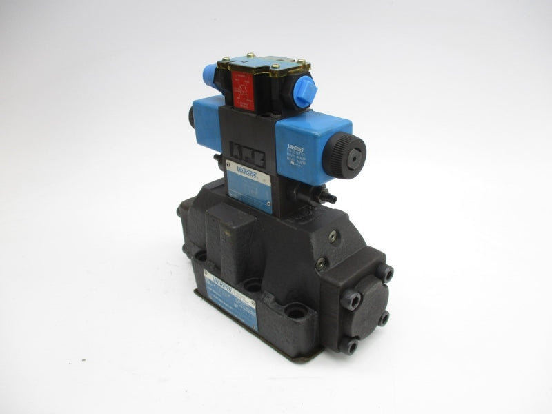 VICKERS DG5S82N2TMFPA5WLB530 02-141618 110/120V .48/.46A 3000PSI NSNP