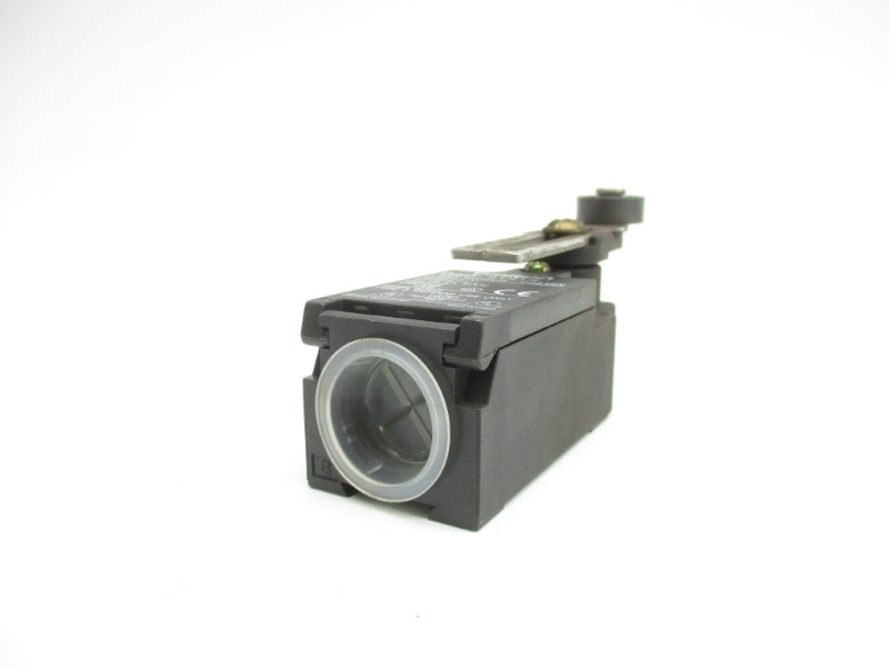 OMRON D4D-2121N 400VAC 2A NSNP