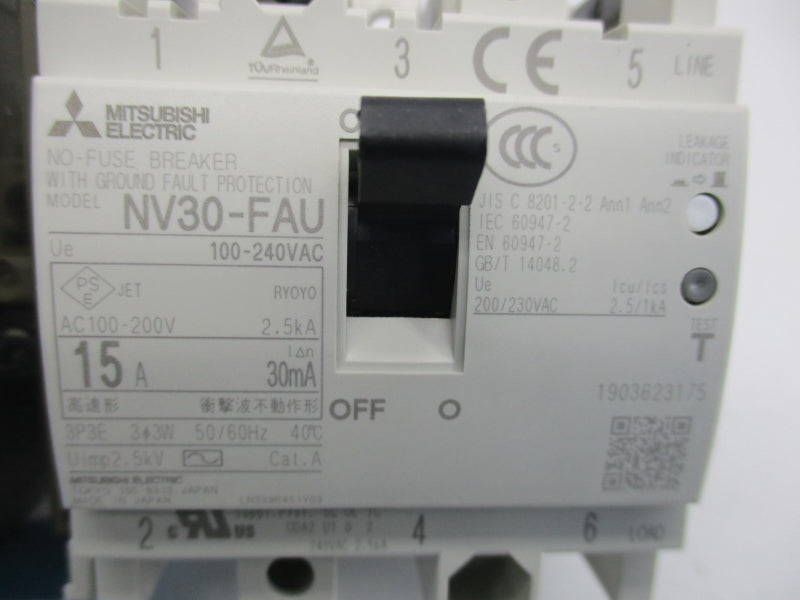 MITSUBISHI ELECTRIC NV30-FAU3P15A30Y 100-240VAC 15A NSMP