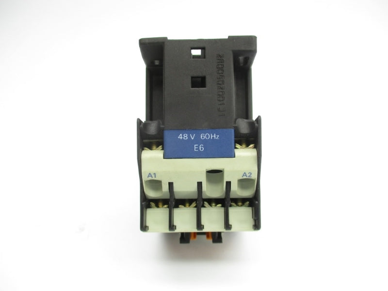 TELEMECANIQUE CA2DN22E6 48V 10A NSMP