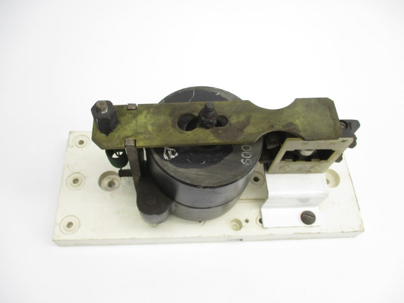 HUBBELL 59551008 600V 5A (AS PICTURED) UNMP