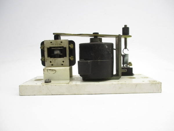 HUBBELL 58896102 600V 5A UNMP