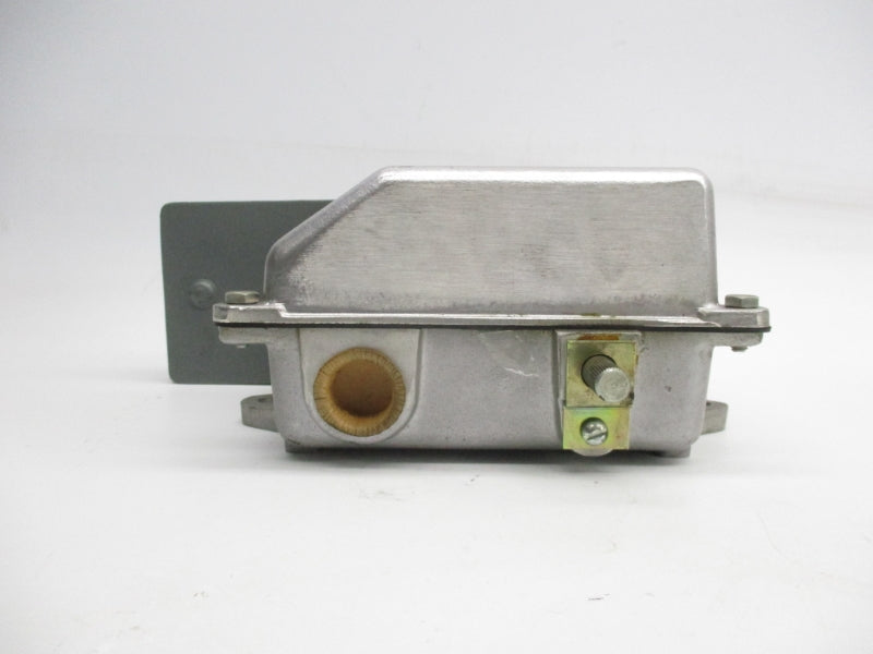 CUTLER HAMMER EB4CBE SER. A1 NSNP