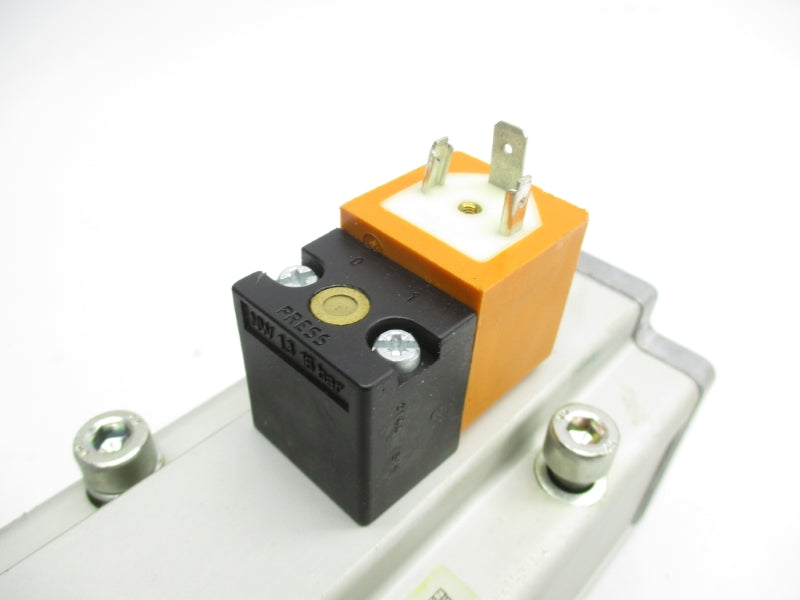 FESTO MDH-5/2-3/4-D-4-24DC 12457 NSNP