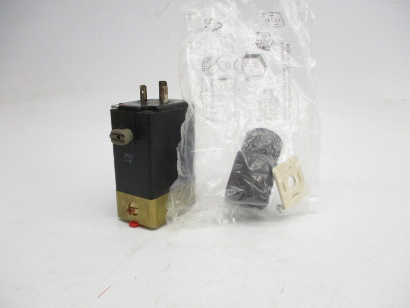 BURKERT 0331C1/8FKMBR 00450498 24VDC 145PSI NSMP
