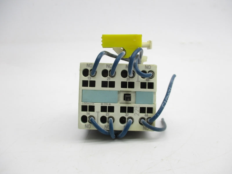 SIEMENS 3RH1921-2HA22 690V 10A UNMP