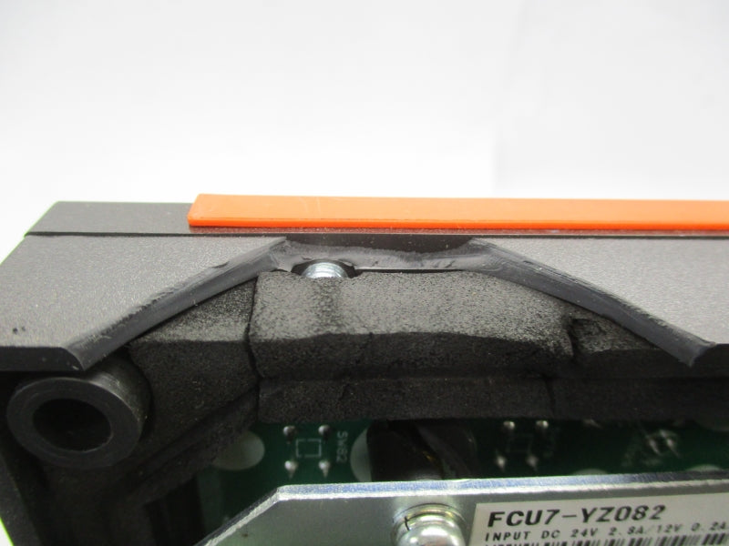 MITSUBISHI FCU7-YZ082 24VDC 2.8A UNMP