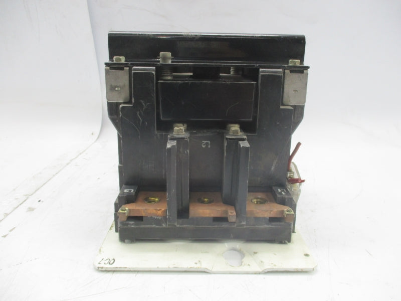 SQUARE D 8536SGO1V06 SER. B 440-480V 30A UNMP