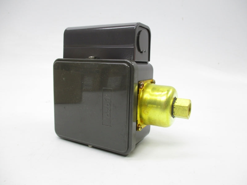 AZBIL L404F208 35-1000 NSMP