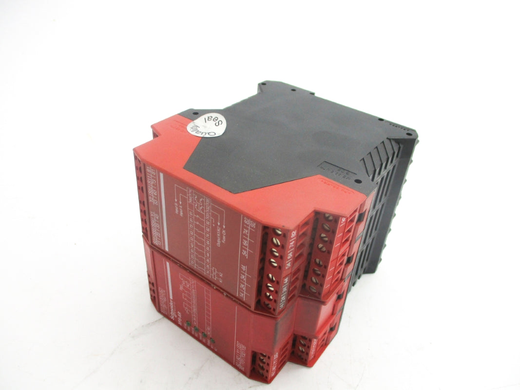 SCHNEIDER ELECTRIC XPSAR311144P 24VAC/DC NSNP