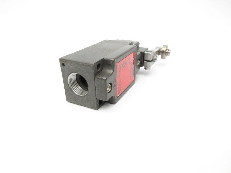 EUCHNER NZ1HS-528-M 230V 4A NSNP