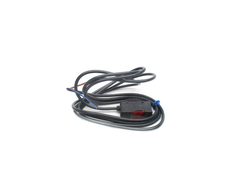 OMRON E3S-AT71-D 10-30VDC NSNP