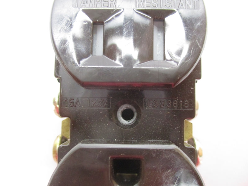 E333616 C23015 125V 15A NSNP