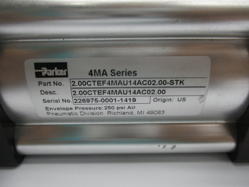 PARKER 2.00CTEF4MAU14AC02.00-STK SER. 4MA 250PSI NSNP