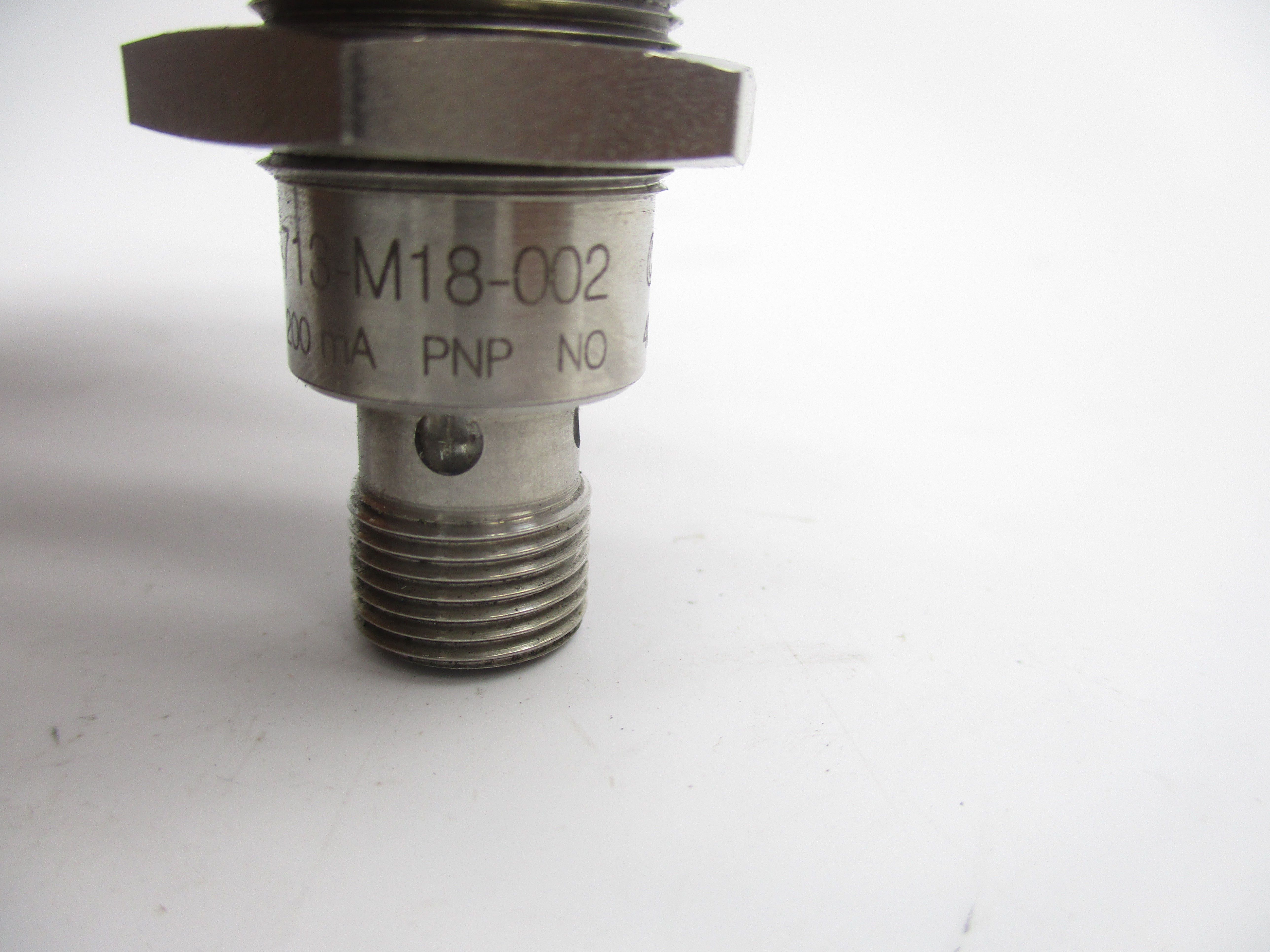 CONDET SYSTEM DW-AS-713-M18-002 10-30VDC NSNP