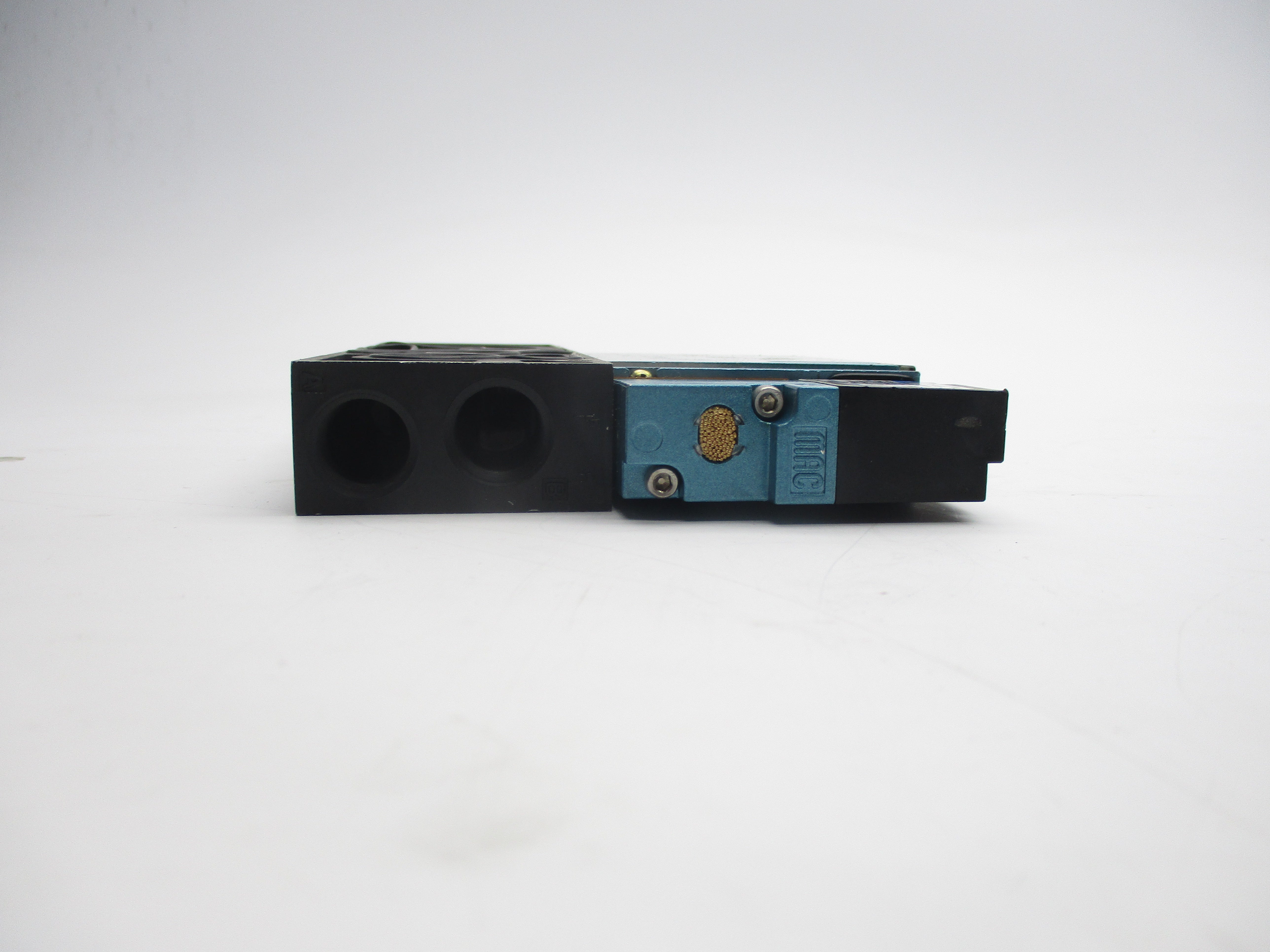 MAC 92B-BAB-CJA-DM-DJAP-1DG 110/120V 20-20PSI NSNP