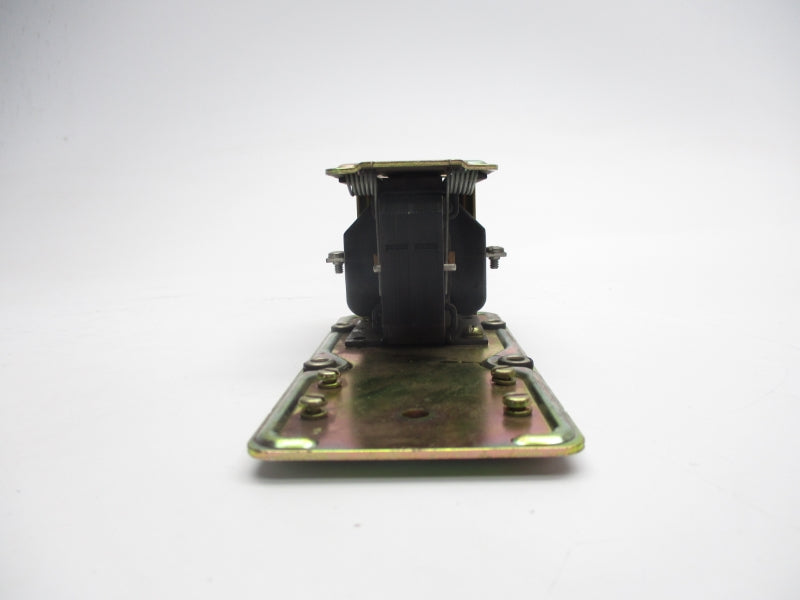 ALLEN BRADLEY 849-ZOD32 SER. B 110/120V 60A (AS PICTURED) (BR/WH) NSMP
