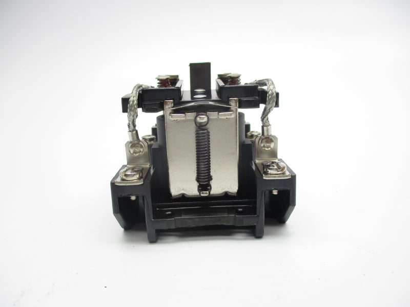 CUTLER HAMMER 9575H3T100 SER. D1 24VDC 40A NSNP