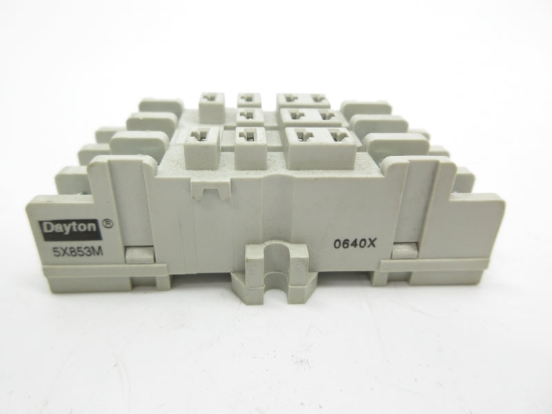 DAYTON 5X853M 300V 15A NSNP