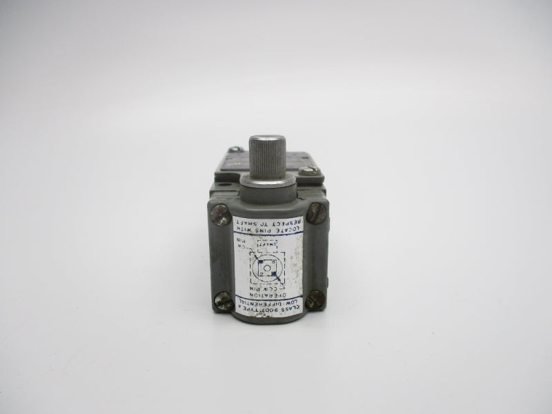 SQUARE D 9007B63A2 SER. B 120-600VAC 10A NSNP