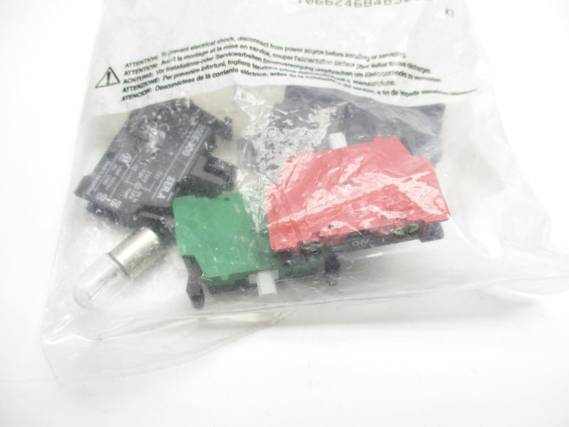 ALLEN BRADLEY 800E-3DL3X11 SER. B 24V NSMP
