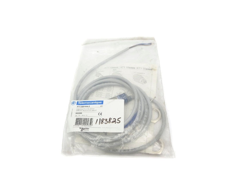 TELEMECANIQUE XT118B1NAL2 12-24V NSMP