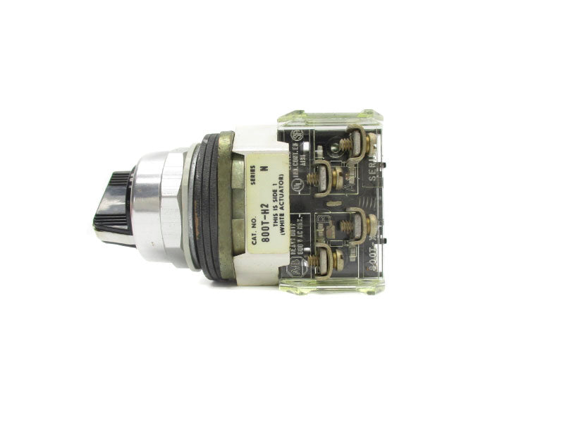 ALLEN BRADLEY 800T-H2 SER. N 600VAC NSNP